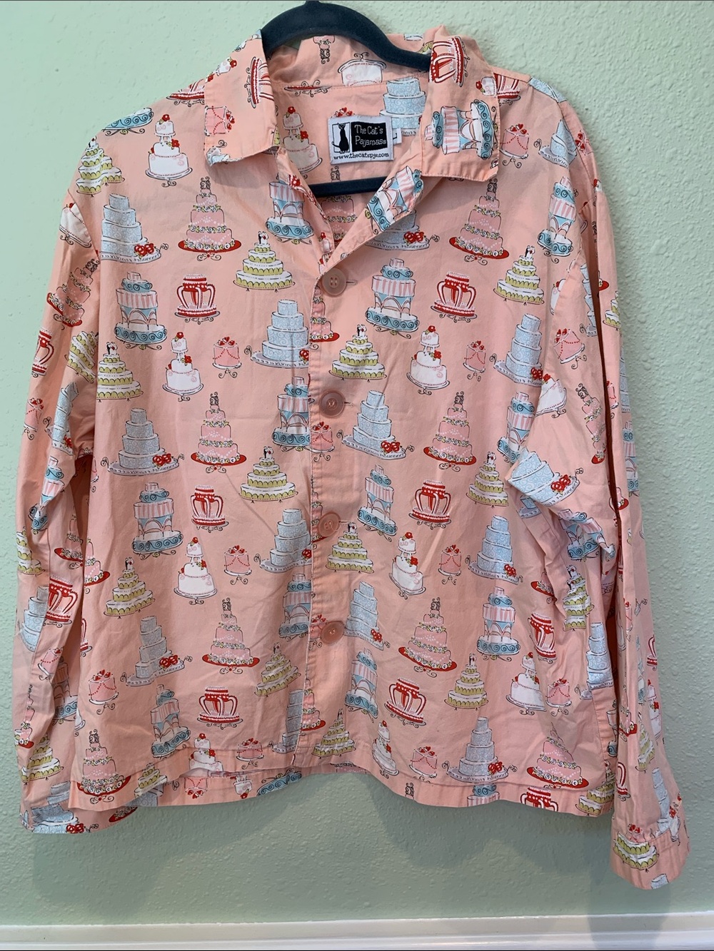 The Cat’s Pajamas Pink Retro Wedding Cake Print Pajama Top Only size Large